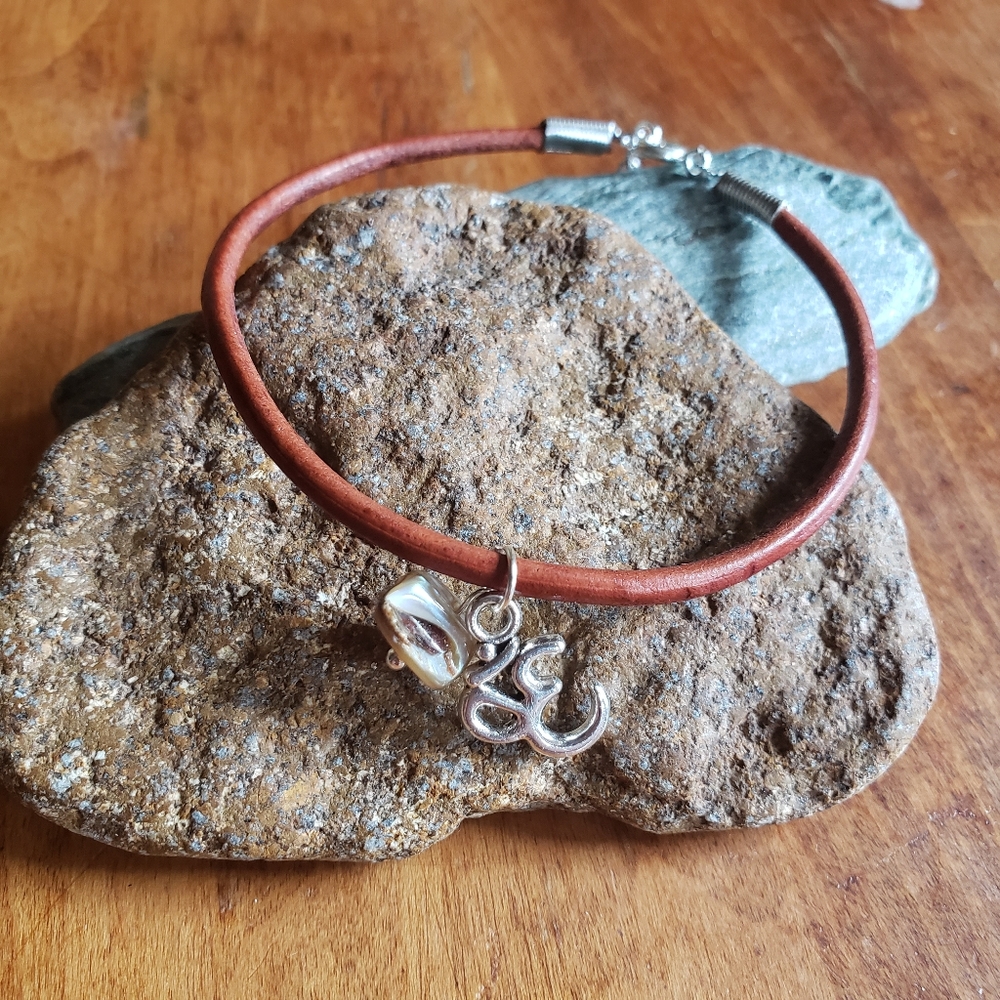 Handmade OM/ Aum Charm w/ Seashell Stone Bracelet